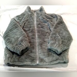 Girls Gray Faux Fur Coat Size 8y 9y Large 12PM Brand
